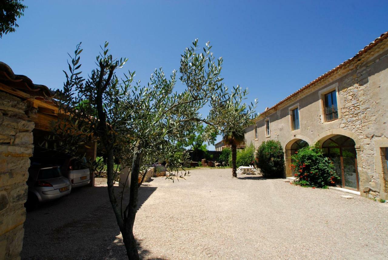 Le Coing Des Vignes Panzió Mauressargues Kültér fotó